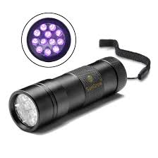 Sungrow Pet Urine And Stain Flashlight Easily Detect And Clean Urine Spots No More Smelly Carpets Check Out Th Uv Flashlight Stain On Clothes Urine Stains