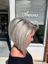 In this article, we will shared with you 20 cute haircuts for short hair. Silver Blonde Aline Bob Aline Bob Stacked Bob Haircut Angled Bob Haircuts