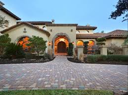 Spanish Style Home Austin Texas Spanish Style Homes Spanish House Mediterranean Homes
