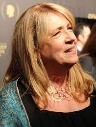 Om de familie lawrence arancio. Ann Dowd Wikipedia