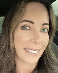 Ginger Compton's Instagram, Twitter & Facebook