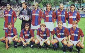 Ma fu anche la vittoria di una città intera, di un modo di vivere un calcio lontano anni luce dall'ansia di successo che affligge le squadre metropolitane. Bologna Football Club 1909 1996 1997 Wikipedia