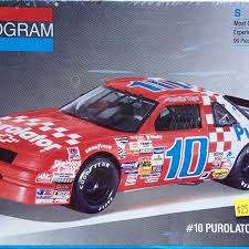 We're sorry, our experts haven't reviewed this car yet. 1991 Pennzoil Pontiac Grand 30 M Waltrip Monogram 2939