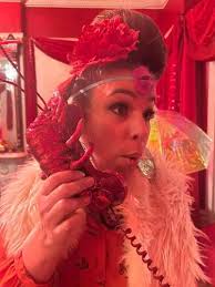 Milwaukee Couple Weds in Grant Wood Country