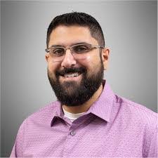 Alexander Mikos's Instagram, Twitter & Facebook