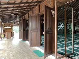 The story of ar rahman mosque kampung pulau gajah. Dibina Di Tengah Pulau Ini Kisah Di Sebalik Seni Bina Memukau Masjid Pulau Gajah