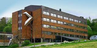 Jeg møtte prosjektdirektør for ntnu campus, merete kvidal, på units digitaliseringskonferanse. Campuser Ntnu