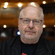 What's the simplest way to indicate a capo 1 chart in concert key of F?