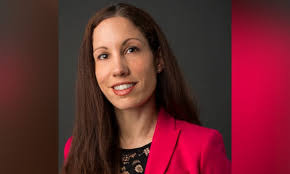 Jennifer Ronayne's Instagram, Twitter & Facebook