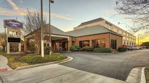 Enjoy quick access to aerospace companies, the beach and downtown la when you stay at hampton inn & suites lax el segundo hotel. Housekeeper Job Hampton Inn Norfolk Naval Base Norfolk Va Hospitality Online