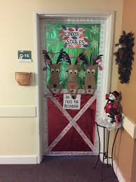Christmas Reindeer Stable Door Decoration Diy Office Christmas Decorations Christmas Decor Diy Holiday Door Decorations