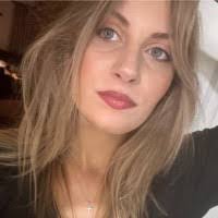 Jessica Dilbeck's Instagram, Twitter & Facebook