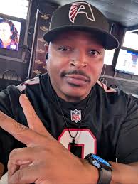 Atlanta bird gang victory pose practice