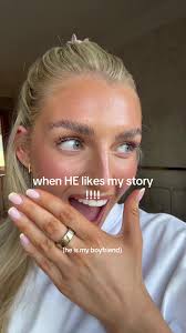 April Lawrence (@aprilclawrence)’s videos with apple x supercut