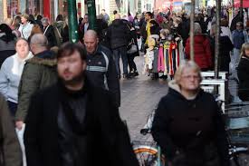 Teesside Shoppers Brave Queues For Post Christmas Sales With Boxing Day Getting Busier Every Year Teesside Live Shoppers queue outside next in leicester during the boxing day sales (getty).