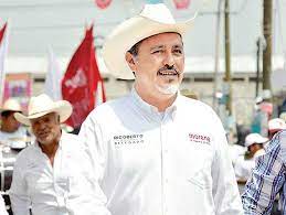 We were unable to load disqus. Delegado De Morena En Tlahuac Comparece Acusado De Vinculos Con El Narco