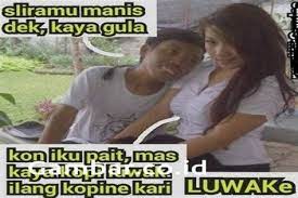 Tandai masalah tertentu yang mungkin anda temui, dan softonic akan ulasan anda untuk meme perang gambar stiker wa. Download 92 Koleksi Gambar Lucu Numpang Lewat Bahasa Jawa Terbaru Cartoon Jokes Jokes Funny