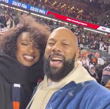 Jennifer Hudson & Common reppin at the Chicago Bears game.