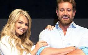 El actor santiago ramundo, novio de geraldine bazán, rompe el silencio y habla de su relación con la actriz. Irina Baeva Actual Pareja De Gabriel Soto Responde A Geraldine Bazan Y Acepta Ser La Mala Del Cuento El Radar Mx