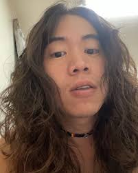 今天頭髮烘的真美但現在洗澡+烘完頭髮都要至少一小時以前覺得為什麼女生洗澡都要這～麼～久啊我終於懂了🤣🤣🤣🤣🤣🤣🤣🤣