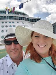 What are the benefits of taking a cruise vacation?