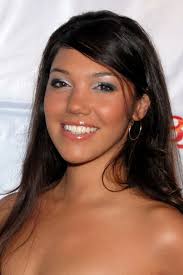 Courtney Carroll's Instagram, Twitter & Facebook