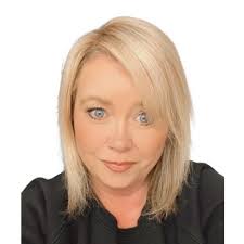 I loved working in higher ed,' [Erica] says, 'but I started to get a  nagging feeling that I wasn't using my undergraduate degree to its full  potential.