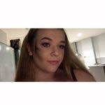 Jessica Kemble's Instagram, Twitter & Facebook