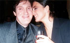 King Con' jailed for posing as law chief to attract women