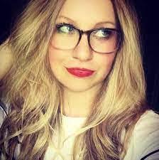 Kayla Goodrich's Instagram, Twitter & Facebook