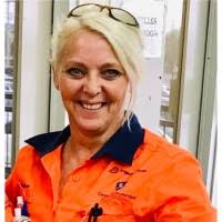 20+ "Tracey Leighton" profiles