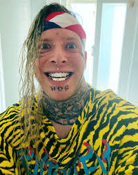 SEE Y'ALL IN THE MORNING WITH A NEW VIDEO! Who's meeting me here?! Roll  call!