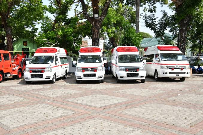 Image result for Kerja Sama dengan Jepang, Sulsel Terima 38 Unit Ambulans & Damkar"