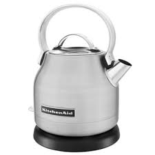 Compact and streamlined in style. Kitchenaid 1 25 Liter Electric Kettle Bed Bath Beyond