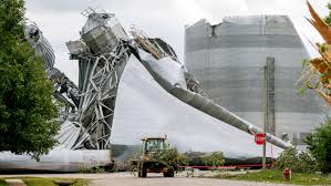 Derecho 2020 on the morning of aug. Derecho Iowa 200k Powerless 4 Dead From Monday Hurricane Like Storm