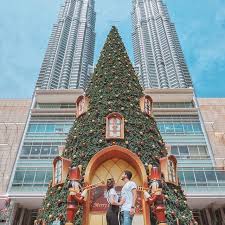 Kuala Lumpur Malaysia Egyptiantraveler Merry Christmas And Happy New Year Happy New Year Everyone Nature Destinations
