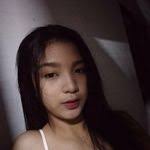 Clarissa Galarza's Instagram, Twitter & Facebook