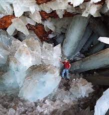 January 08 2018 At 09 10pm Cuevas De Cristal Minerales Y Piedras Preciosas Rocas Hermosas