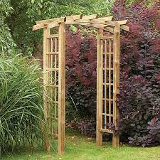 While some timber archways feature rounded top sections, most are constructed from straight, overhead rafters supported on solid timber. Ryeford Garden Arch Arches From Webbs Direct Online Garden Centre
