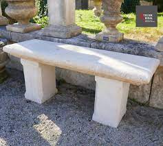 petit banc de jardin en pierre naturelle a larges pieds par atelier alain bidal tailleur de pierre decoration exterieur pierre naturelle banc jardin