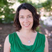 Caitlin Oates's Instagram, Twitter & Facebook