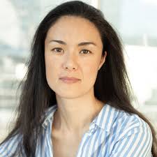 Polly Pierce's Instagram, Twitter & Facebook