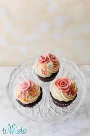 We did not find results for: Deceptively Simple Gumpaste Flower Cupcakes Tikkido Com