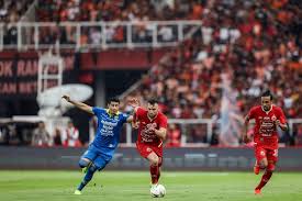 Duel persija vs persib bakal berlangsung di stadion maguwoharjo, sleman, yogyakarta, kamis (22/4/2021) pukul 20.30 wib. Jadwal Live Streaming Dan Prediksi Final Piala Menpora Persija Vs Persib Halaman All Kompas Com