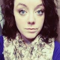 Sarah Wardlow's Instagram, Twitter & Facebook