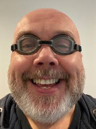 Richard Madden (@richardmadden)