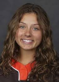 Scarlet Bryant's Instagram, Twitter & Facebook