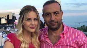 Check spelling or type a new query. Emine Un Ile Tolga Karakas Bosaniyor Magazin Haberleri
