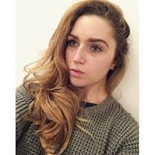 Phoebe Browning's Instagram, Twitter & Facebook