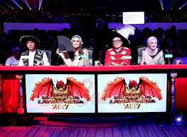 Tonton video maharaja lawak mega 2017 (mlm 2017) full episode secara online. Ohselebriti Juri Maharaja Lawak Mega 2017 Rosyam Nor Facebook